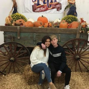 Meet your Posher, Taylor